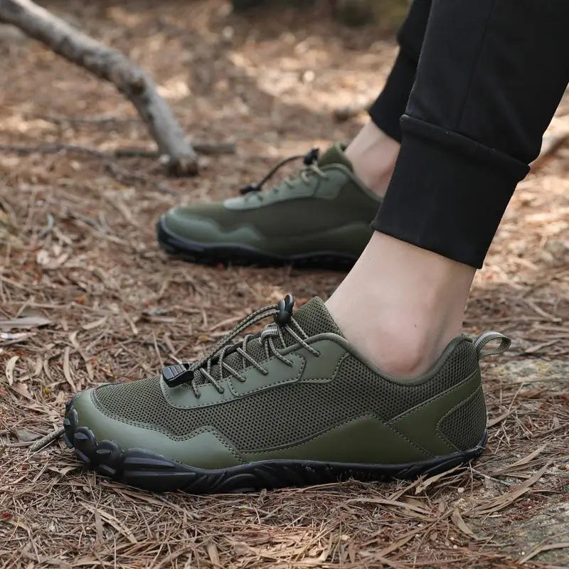 Breathable Barefoot Hiking Sneakers green1