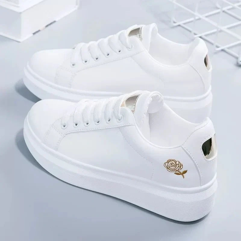 Breathable Trainers with Embroidered Flowers gold6