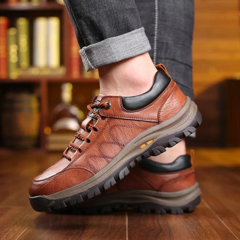 Comfortable & Breatahble Casual Trainers brown2