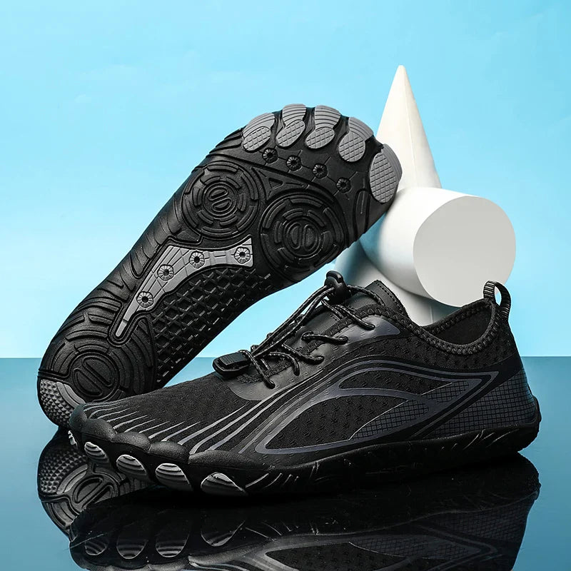 Flexible & Quick-Drying Barefoot Aquatic Sneakers black