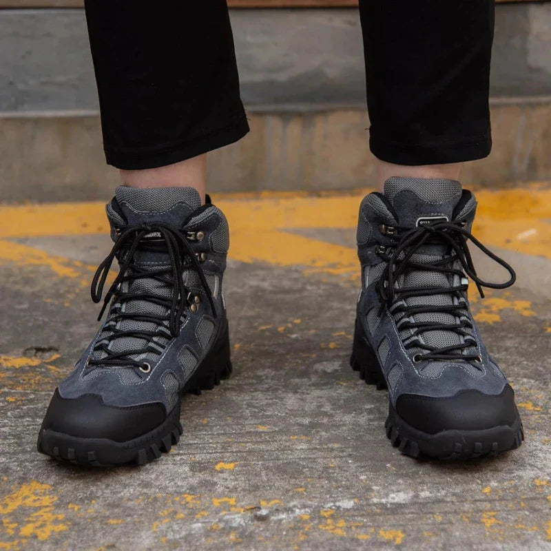 Indestructible Safety Boots with Steel Toe Cap blue1