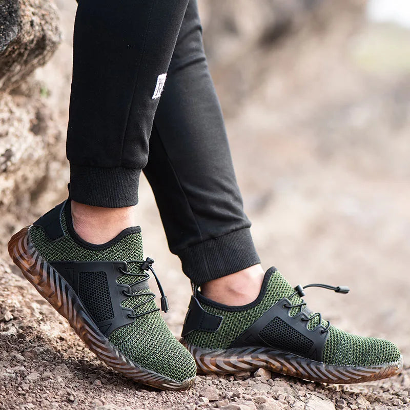 Lightweight & Breathable Safety Trainers green3
