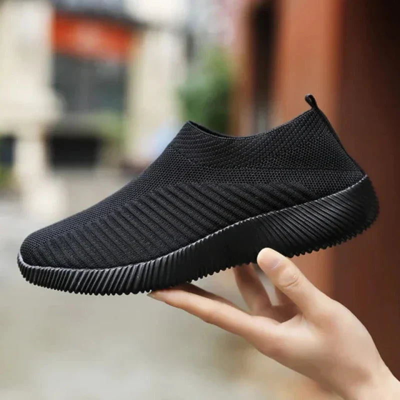 Lightweight & Comfortable Slip-On Sneakers black1