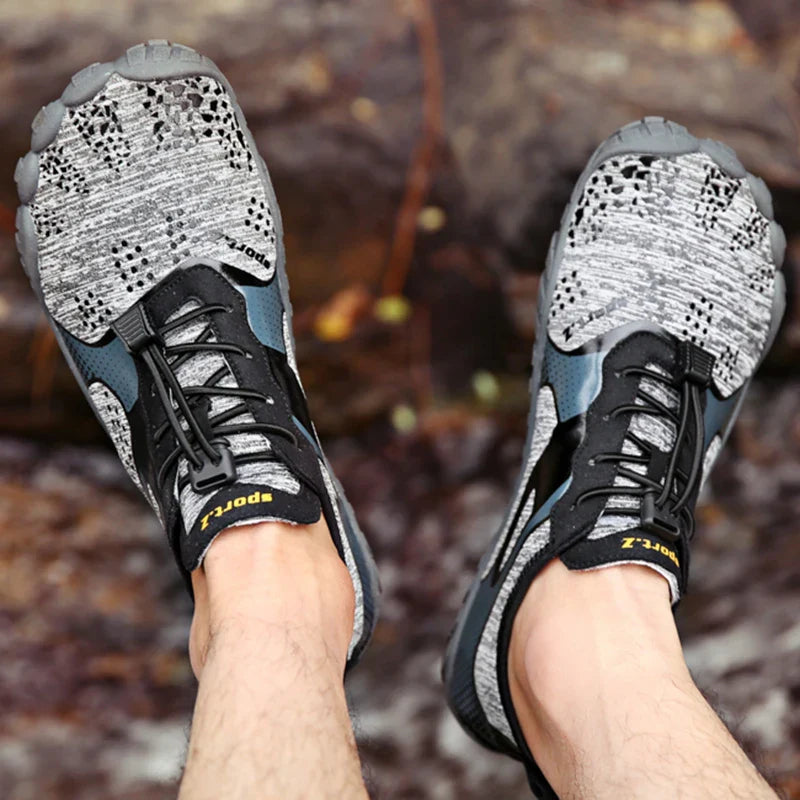 Lightweight & Non-Slip Aqua Trainers grey1