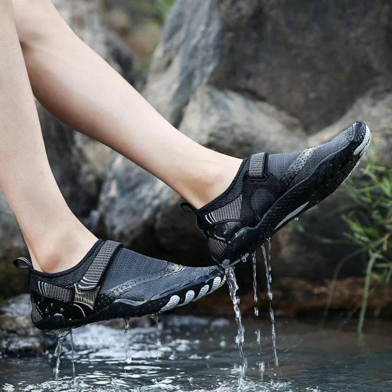 Quick-Dry Water Barefoot Sneakers black1